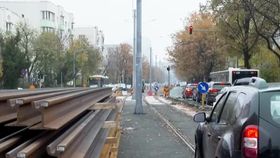 VIDEO România este țara lucrărilor făcute invers. Cum arată o stație de tramvai din București?